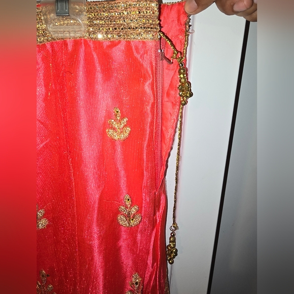 Sangeet Outfit for Guest - Picture 3 of 13